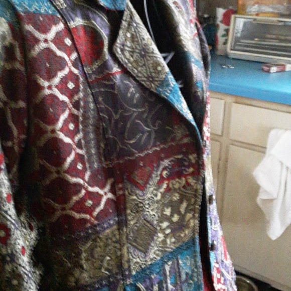 Jacket - Picture 8 of 8